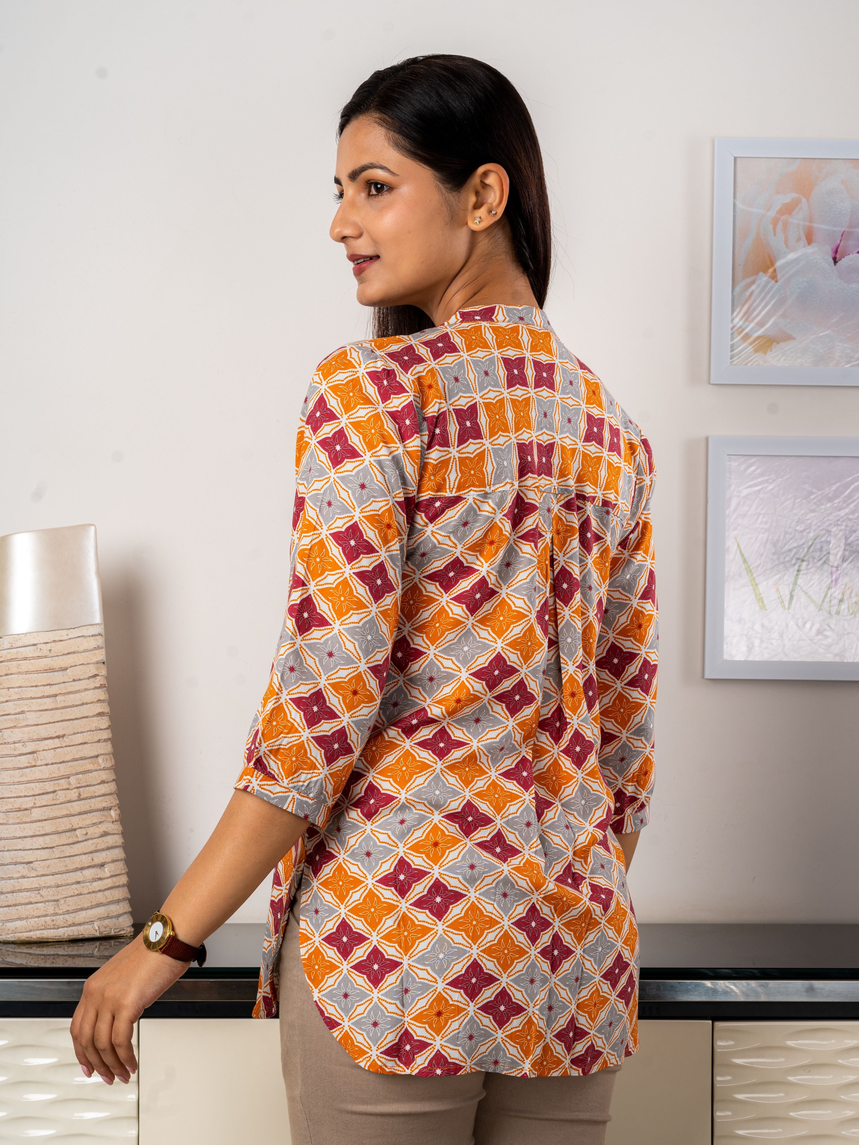 Women's Tunic in Multicolor Print - Back