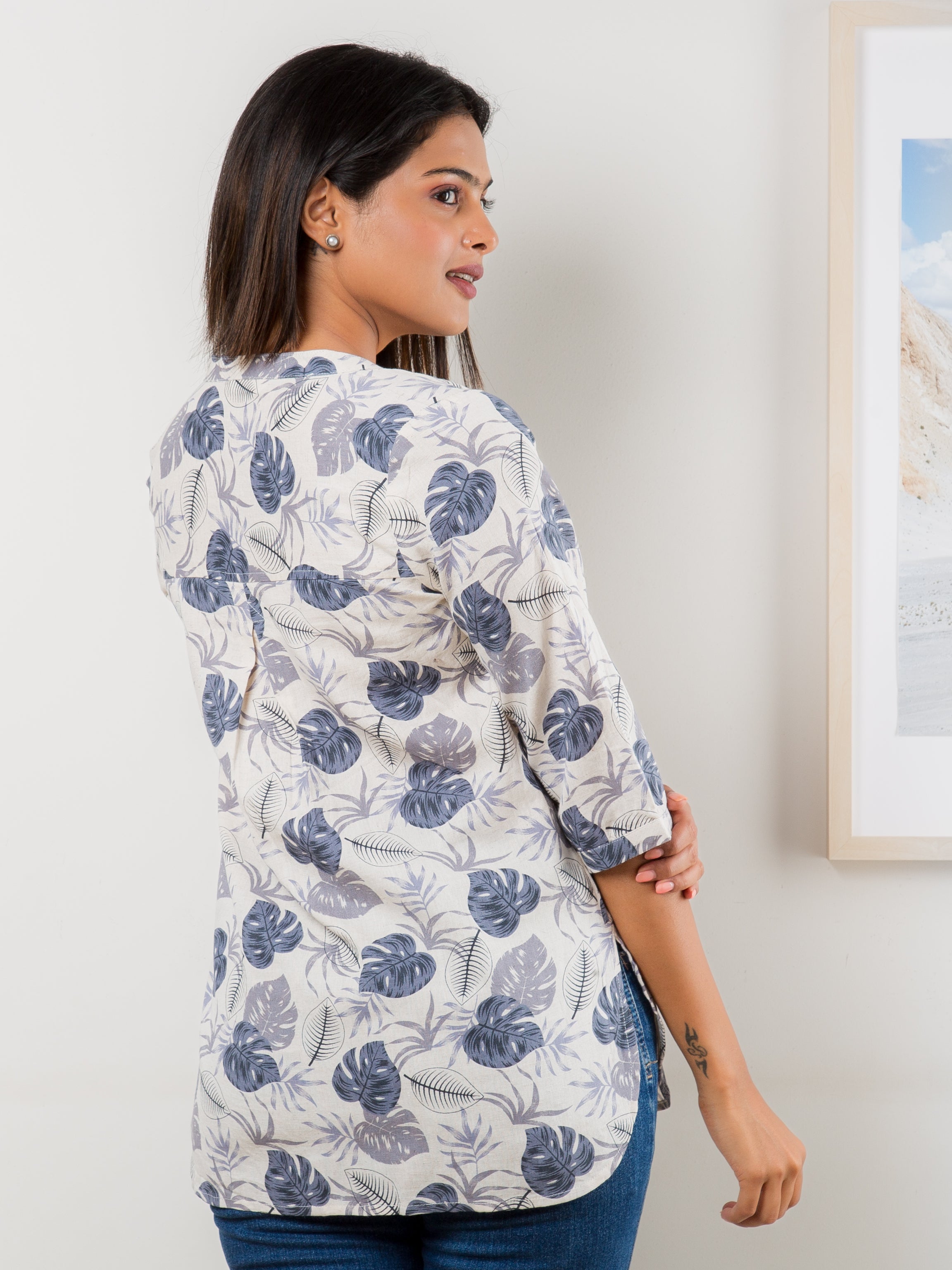 Women's Tunic in Blue Foliage Print - Back