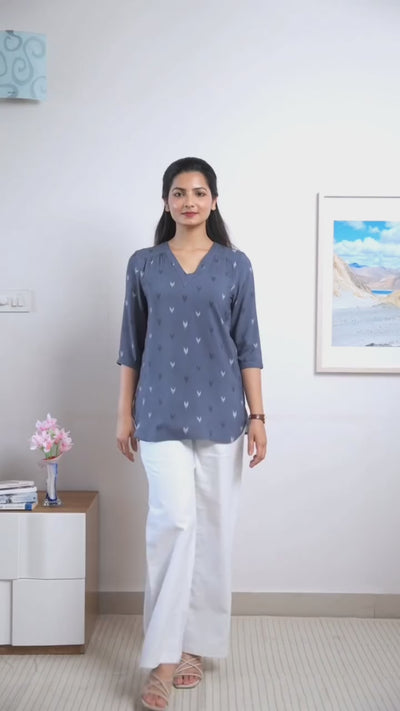 Women's Cotton Tunic in Blue V-Neck - Video